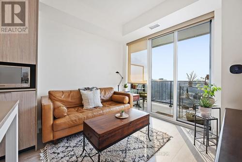 3109 - 70 Annie Craig Drive, Toronto (Mimico), ON - Indoor Photo Showing Living Room