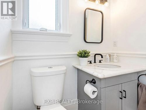 14 Pompano Court, Hamilton (Templemead), ON - Indoor Photo Showing Bathroom