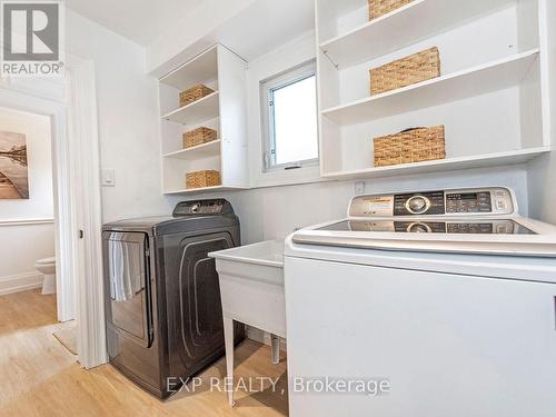 14 Pompano Court, Hamilton (Templemead), ON - Indoor Photo Showing Laundry Room