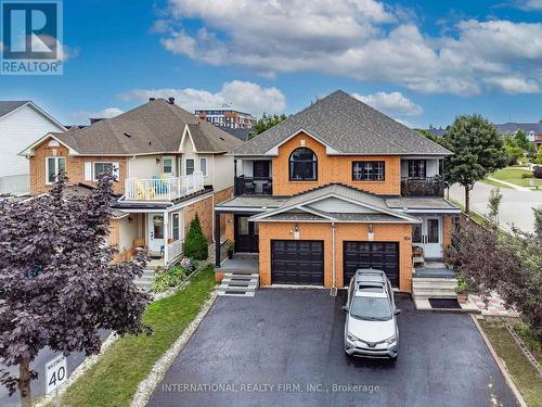 1794 Lampman Avenue, Burlington (Uptown), ON - Outdoor With Facade