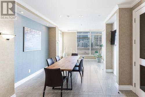 Ph404 - 88 Palace Pier Court, Toronto (Mimico), ON - Indoor Photo Showing Dining Room