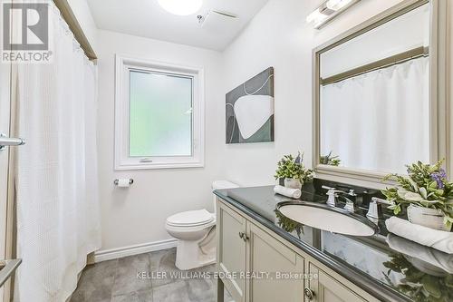 869 Fletcher Valley Crescent, Mississauga (Clarkson), ON - Indoor Photo Showing Bathroom