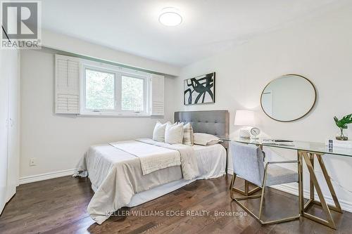 869 Fletcher Valley Crescent, Mississauga (Clarkson), ON - Indoor Photo Showing Bedroom