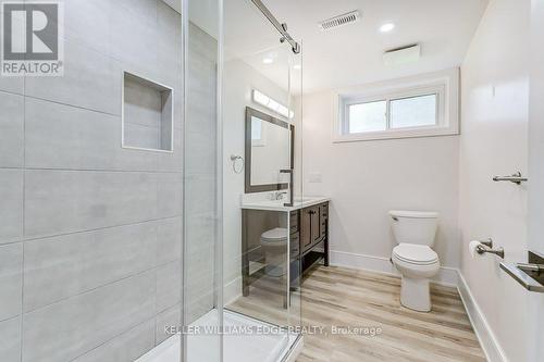 869 Fletcher Valley Crescent, Mississauga (Clarkson), ON - Indoor Photo Showing Bathroom