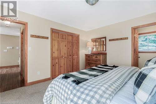 420 Mallory Beach Road, South Bruce Peninsula, ON - Indoor Photo Showing Bedroom