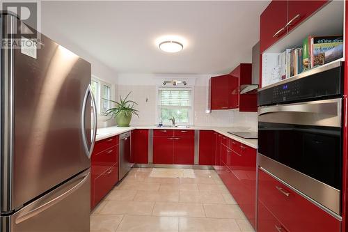 574 Leblanc Road, Dieppe, NB - Indoor Photo Showing Kitchen With Double Sink