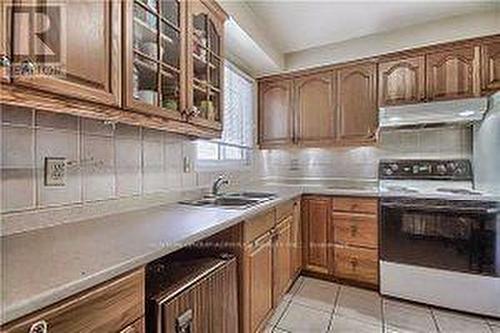 47 Riviera Drive, Vaughan (Glen Shields), ON - Indoor Photo Showing Kitchen With Double Sink