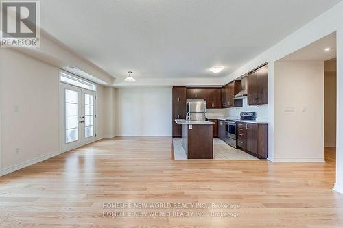 29 Luzon Avenue, Markham (Box Grove), ON - Indoor Photo Showing Kitchen