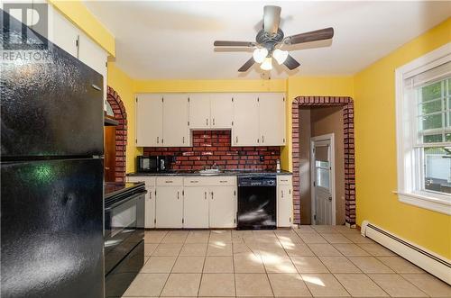 240 Storey East Road, Moncton, NB - Indoor Photo Showing Kitchen