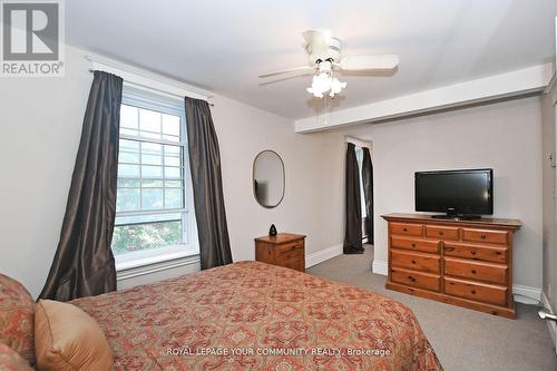 111 Edward Street, Aurora (Aurora Village), ON - Indoor Photo Showing Bedroom