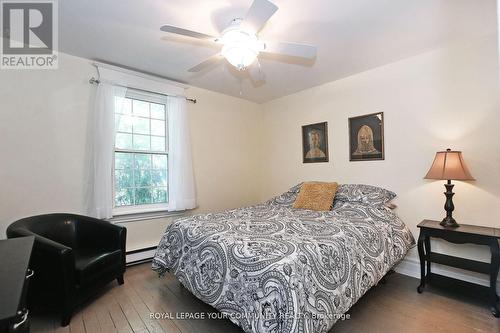 111 Edward Street, Aurora (Aurora Village), ON - Indoor Photo Showing Bedroom