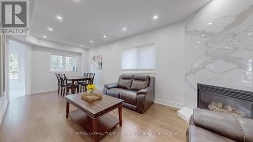 381 Rushbrook Drive, Newmarket (Summerhill Estates), ON - Indoor Photo Showing Living Room With Fireplace