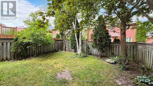 381 Rushbrook Drive, Newmarket (Summerhill Estates), ON - Outdoor