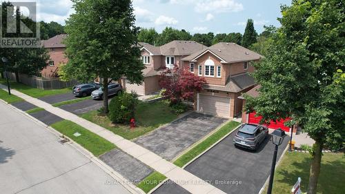 381 Rushbrook Drive, Newmarket (Summerhill Estates), ON - Outdoor