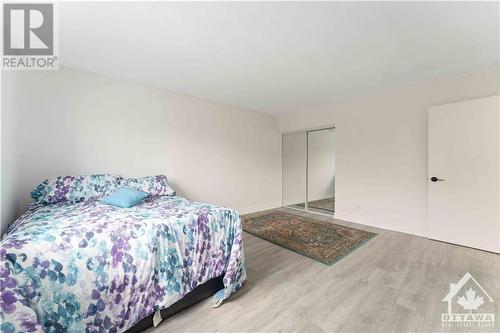 6545 Old Richmond Road, Richmond, ON - Indoor Photo Showing Bedroom