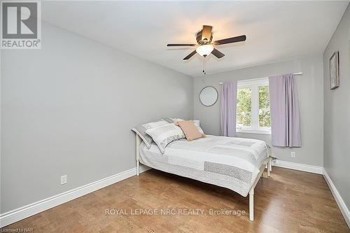 16 Blackwood Crescent, Pelham, ON - Indoor Photo Showing Bedroom