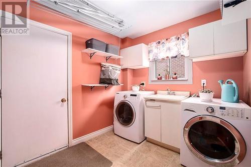 267 Wood Avenue, Smiths Falls, ON - Indoor Photo Showing Laundry Room