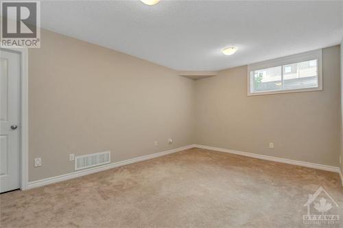 33 Fallengale Crescent, Ottawa, ON - Indoor Photo Showing Other Room