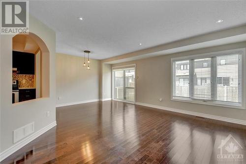 33 Fallengale Crescent, Ottawa, ON - Indoor Photo Showing Other Room