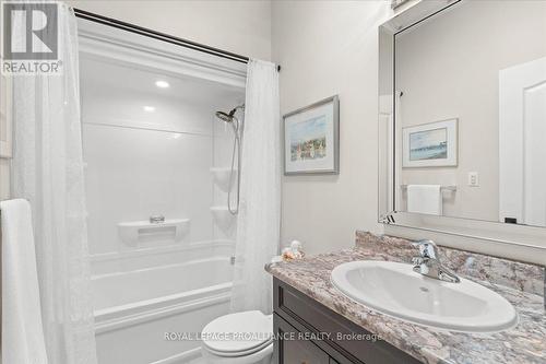 11 Gilbert Crescent, Prince Edward County (Wellington), ON - Indoor Photo Showing Bathroom