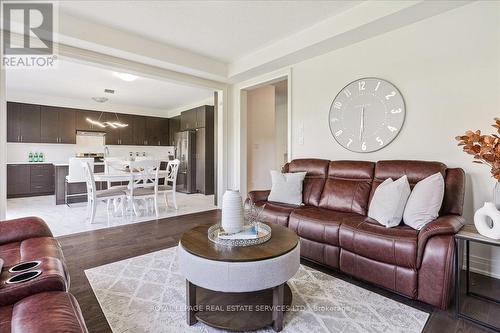 81 Granite Ridge Trail, Hamilton (Waterdown), ON - Indoor Photo Showing Living Room