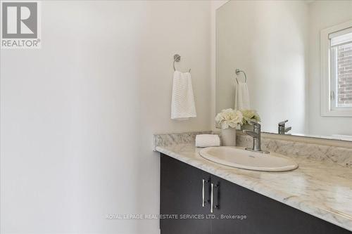 81 Granite Ridge Trail, Hamilton (Waterdown), ON - Indoor Photo Showing Bathroom