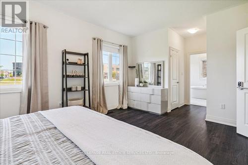 81 Granite Ridge Trail, Hamilton (Waterdown), ON - Indoor Photo Showing Bedroom