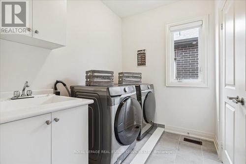 81 Granite Ridge Trail, Hamilton (Waterdown), ON - Indoor Photo Showing Laundry Room