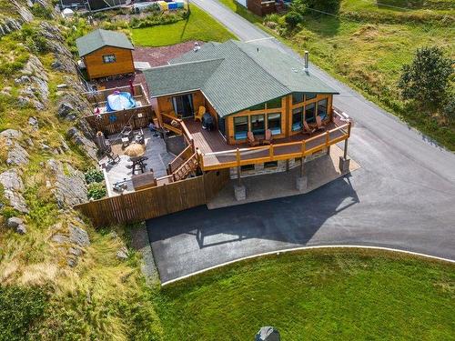 5 Meade Road, Hants Harbour, NL 