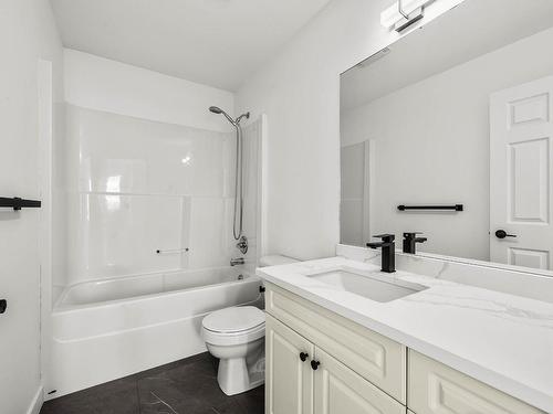 1188 Kamwood Place, Kamloops, BC - Indoor Photo Showing Bathroom