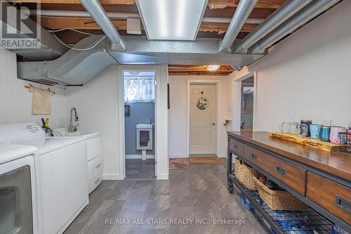 3374 Elm Tree Road, Kawartha Lakes, ON - Indoor Photo Showing Laundry Room