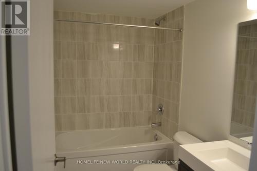 B2-1106 - 1856 Notion Road, Pickering (Village East), ON - Indoor Photo Showing Bathroom