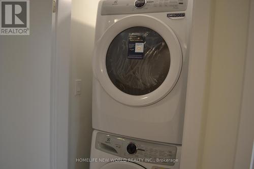 B2-1106 - 1856 Notion Road, Pickering (Village East), ON - Indoor Photo Showing Laundry Room