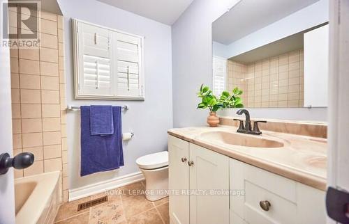 56 Blackwell Place, Brampton (Fletcher'S Creek South), ON - Indoor Photo Showing Bathroom