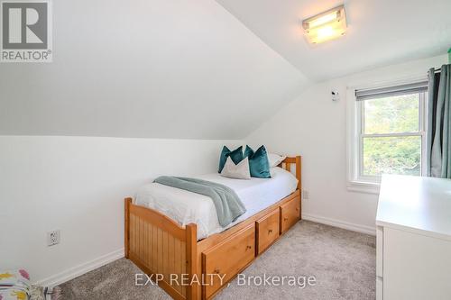 163 Stevenson Street S, Guelph (Two Rivers), ON - Indoor Photo Showing Bedroom