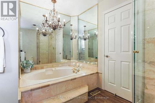 2 - 230 Meadowbrook Drive W, Hamilton (Ancaster), ON - Indoor Photo Showing Bathroom