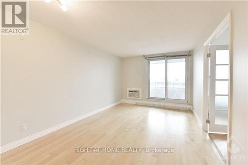 1705 - 1785 Frobisher Lane, Ottawa, ON - Indoor Photo Showing Other Room