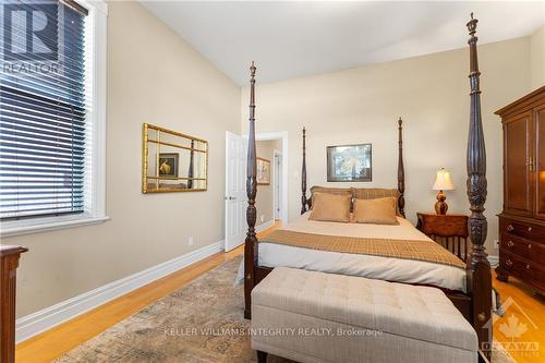 421 Laurier Avenue E, Ottawa, ON - Indoor Photo Showing Bedroom