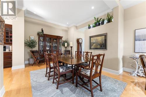 421 Laurier Avenue E, Ottawa, ON - Indoor Photo Showing Dining Room