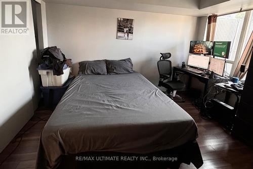 1010 - 255 Richmond Street, Toronto (Moss Park), ON - Indoor Photo Showing Bedroom