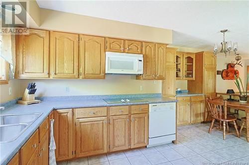 370 King Street, Chipman, NB - Indoor Photo Showing Kitchen With Double Sink