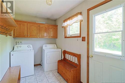 370 King Street, Chipman, NB - Indoor Photo Showing Laundry Room