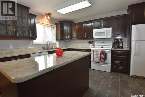 Codette Hwy 35 Acreage, Nipawin Rm No. 487, SK - Indoor Photo Showing Kitchen