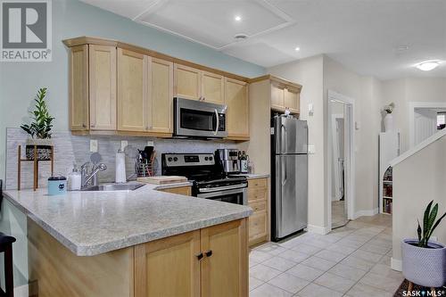 2317 Francis Street, Regina, SK - Indoor Photo Showing Kitchen With Stainless Steel Kitchen