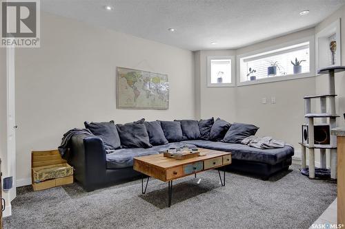 2317 Francis Street, Regina, SK - Indoor Photo Showing Living Room