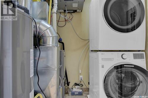 2317 Francis Street, Regina, SK - Indoor Photo Showing Laundry Room