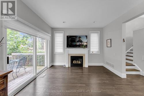 403 Longmore Street, Toronto (Willowdale East), ON - Indoor Photo Showing Living Room With Fireplace