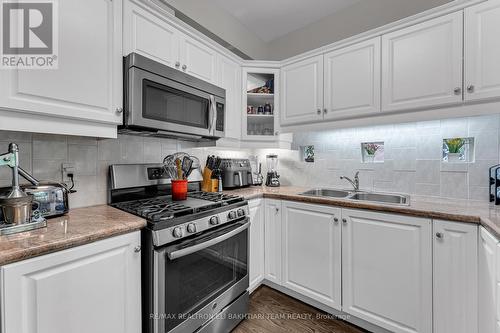 403 Longmore Street, Toronto (Willowdale East), ON - Indoor Photo Showing Kitchen With Double Sink