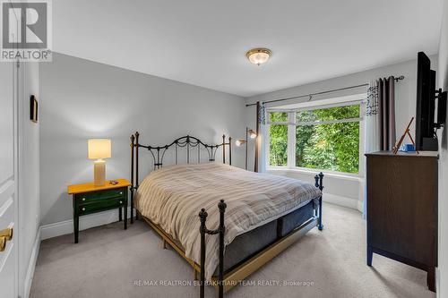 403 Longmore Street, Toronto (Willowdale East), ON - Indoor Photo Showing Bedroom