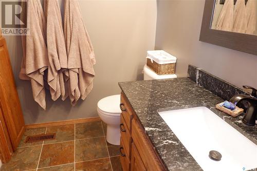 355 Centre Street, Coronach, SK - Indoor Photo Showing Bathroom